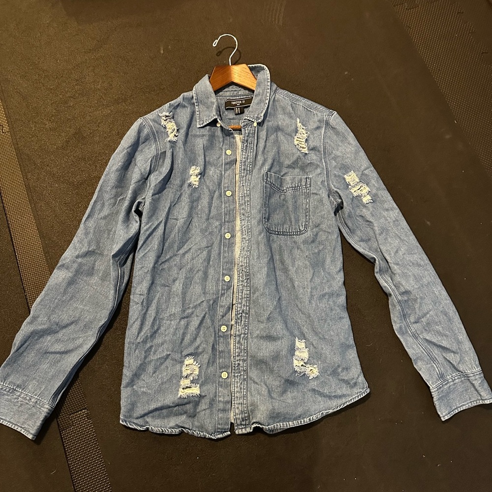 Forever 21 Casual Distressed Jean Blue Button Shirt
